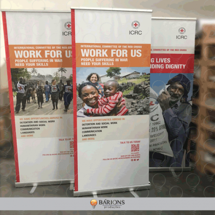 Banner Roll Up em Lona para Divulgação de Oportunidades de Trabalho